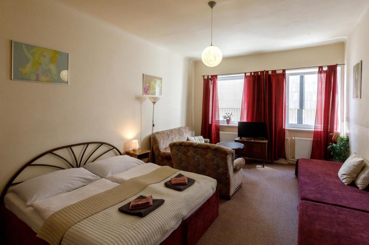 Hotel Atlas Ceske Budejovice Ngoại thất bức ảnh
