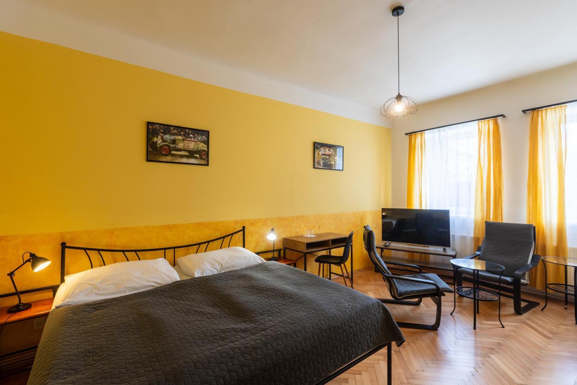 Hotel Atlas Ceske Budejovice Ngoại thất bức ảnh