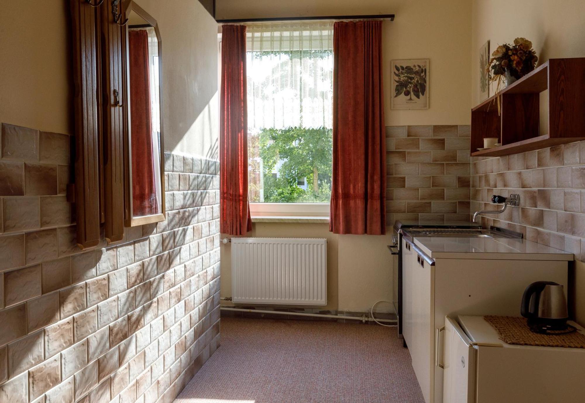 Hotel Atlas Ceske Budejovice Phòng bức ảnh