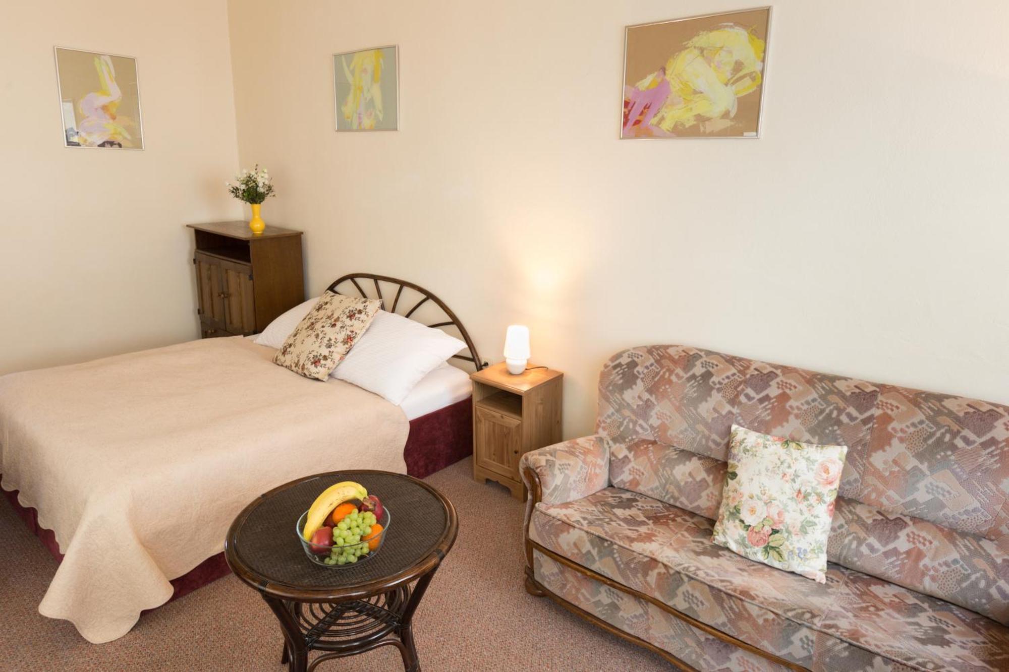 Hotel Atlas Ceske Budejovice Phòng bức ảnh